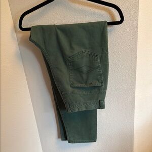 Women's Olive Green Cropped Jeans - Classic Ankle Fit